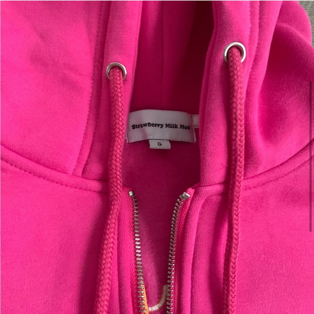 Strawberry Milk Mob - HOT PINK Cropped Zip and Short - Picture 3 of 9